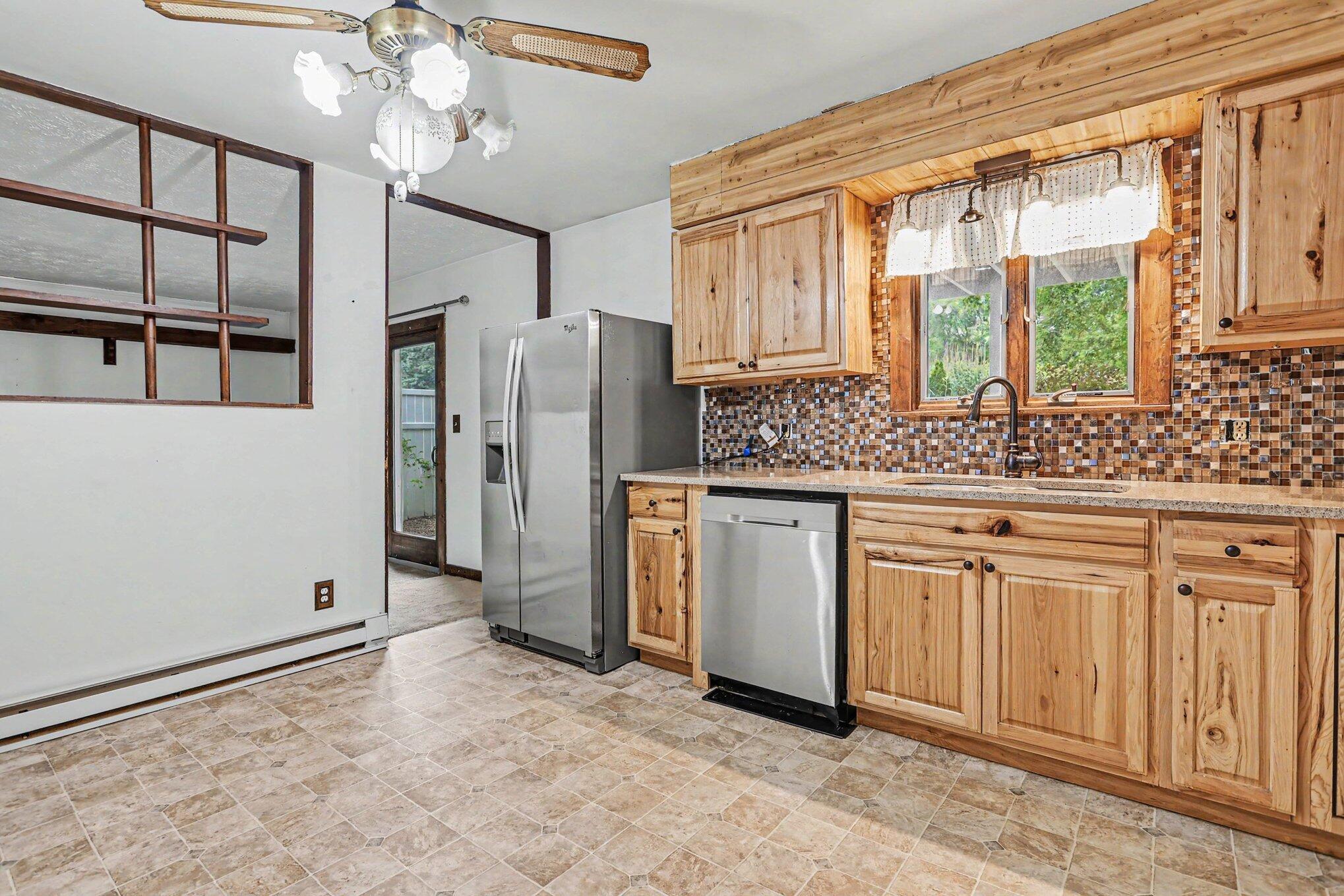 2785 Eaman Road Benton Harbor, MI 49022 - Photo 11 of 28 011_file_7225