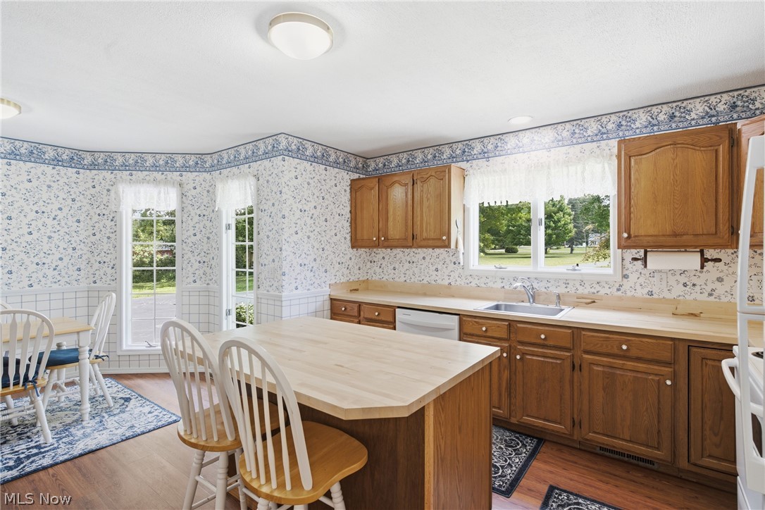 18330 Shaw Road Chagrin Falls, OH 44023 - Photo 14 of 35