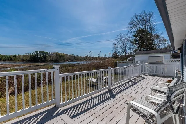 $699,900 | 26 Washington Drive, Wareham, MA 02571