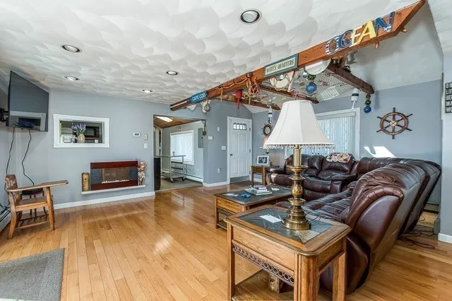 $699,900 | 26 Washington Drive, Wareham, MA 02571