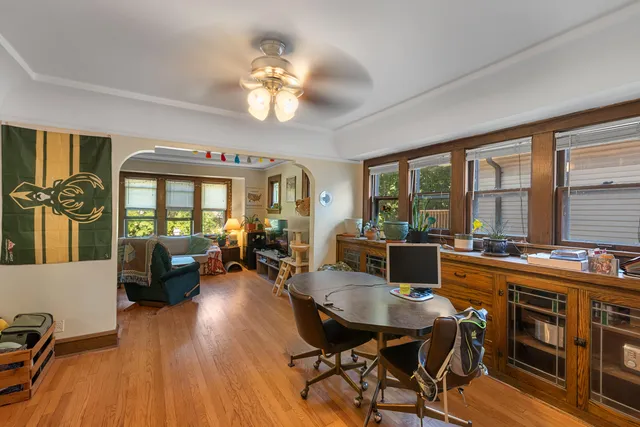 $485,000 | 1633 East Newton Avenue, Unit 1635, Shorewood, WI 53211