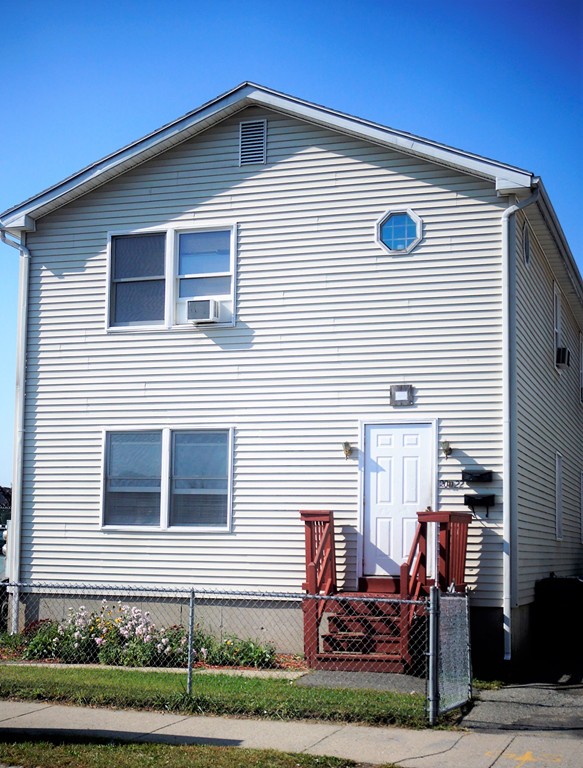 20-22 Andrew Street Springfield, MA 01109 - Photo 1 of 18 Gallery Image 1