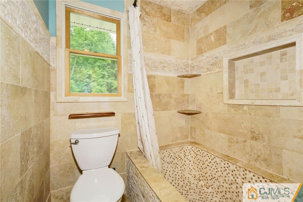 6 Alexander Road East Brunswick, NJ 08816 - Photo 13 of 19 Gallery Image 13