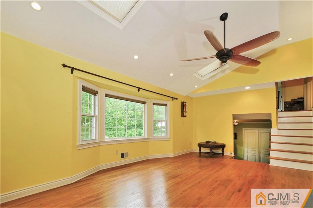 6 Alexander Road East Brunswick, NJ 08816 - Photo 6 of 19 Gallery Image 6