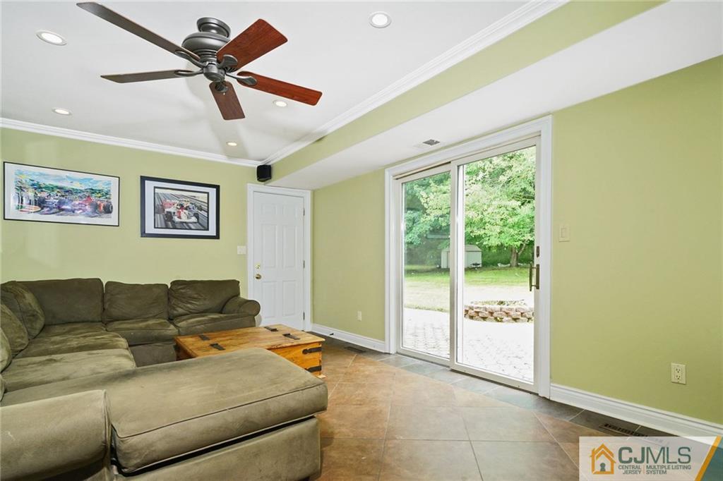 6 Alexander Road East Brunswick, NJ 08816 - Photo 7 of 19 Gallery Image 7