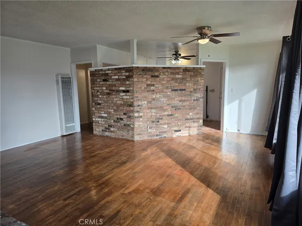 $1,550 | 1010 East Campus Way, Hemet, CA 92543