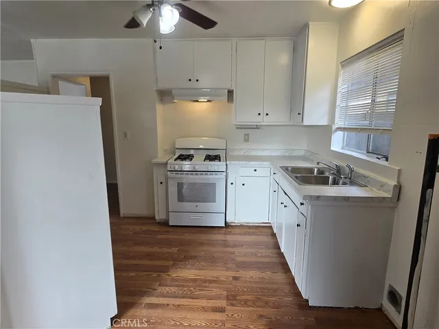 $1,600 | 1010 East Campus Way, Hemet, CA 92543