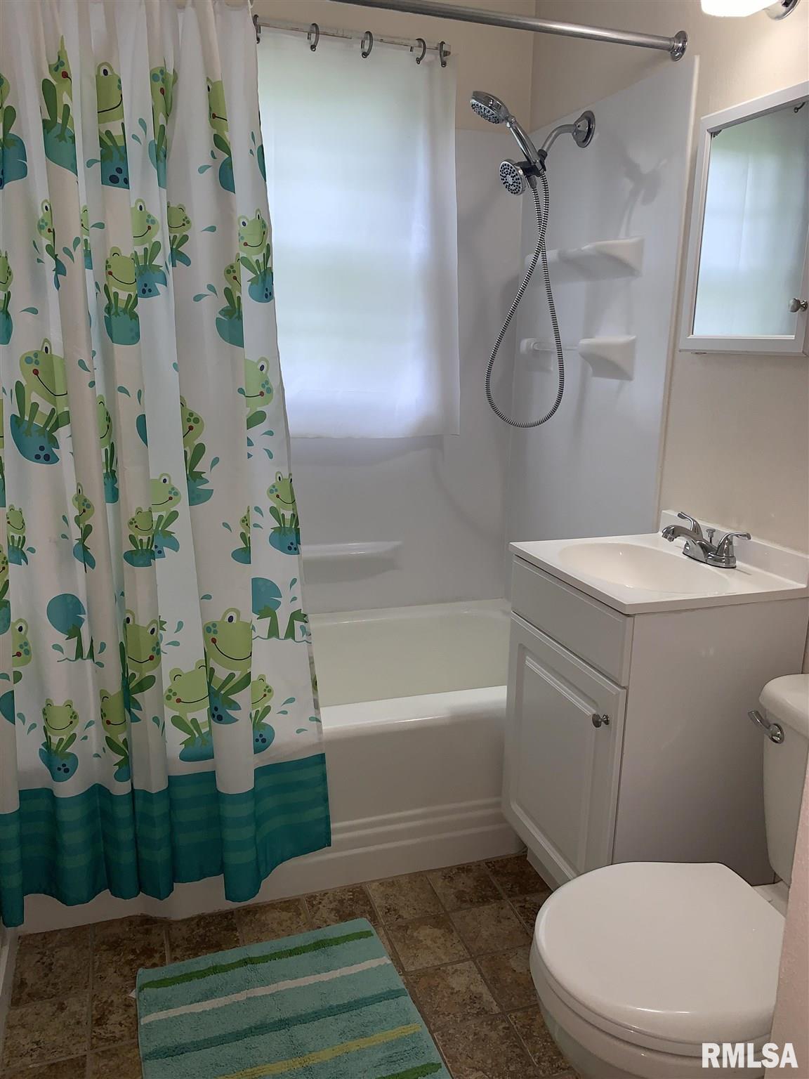 308 West Barrington Road Peoria, IL 61614 - Photo 10 of 19 Gallery Image 10