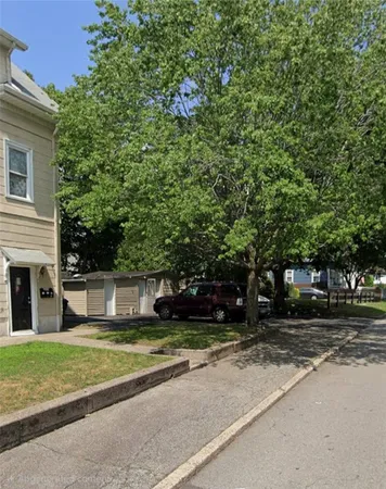 $1,850 | 495 Broad Street, Unit 2, Cumberland, RI 02864