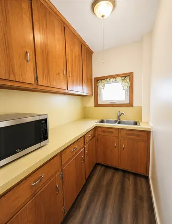$1,850 | 495 Broad Street, Unit 2, Cumberland, RI 02864