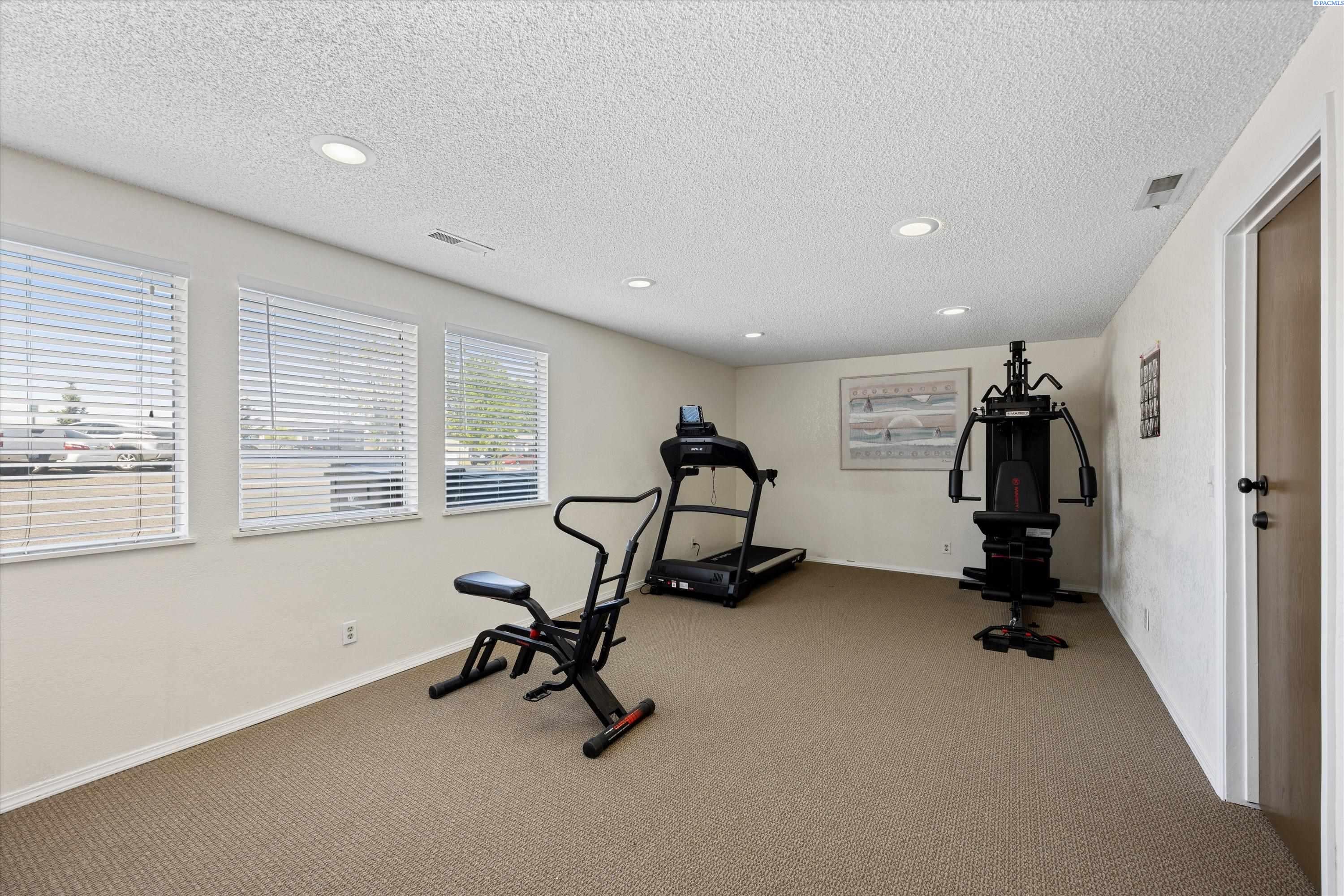 200802 East Game Farm Road, Unit 96 Kennewick, WA 99337 - Photo 37 of 38 Gallery Image 37