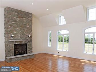 103 Meirs Road Cream Ridge, NJ 08514 - Photo 8 of 12