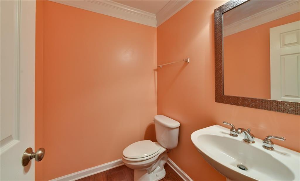 2804 Loftview Square, Unit 3 Atlanta, GA 30339 - Photo 31 of 36 a bathroom with a sink and a toilet