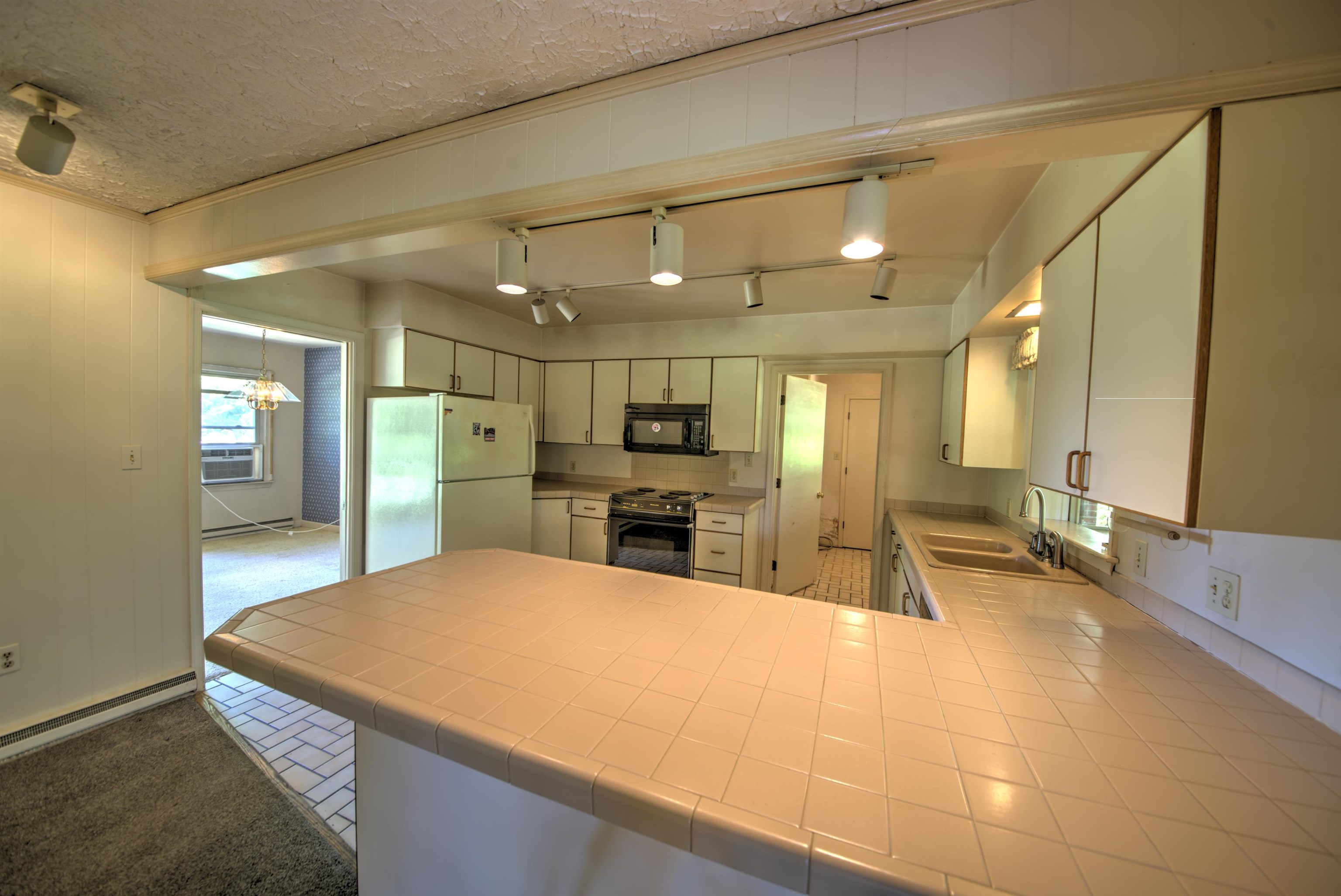 1667 Laurel Hill Road Verona, VA 24482 - Photo 18 of 54