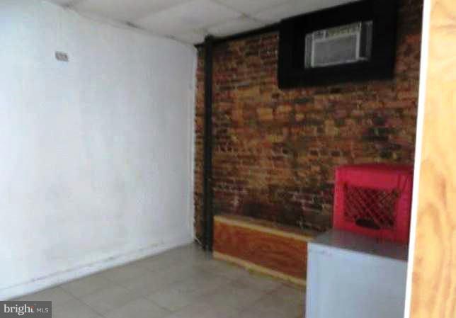 4630 Belair Road Baltimore, MD 21206 - Photo 3 of 8 Interior (General)