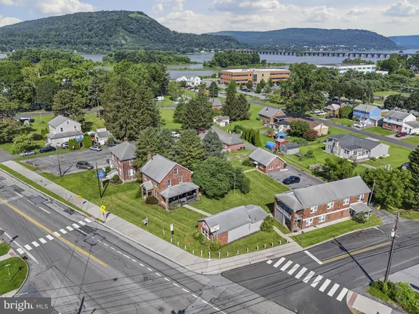 $950,000 | 160 Linglestown Road, Harrisburg, PA 17110