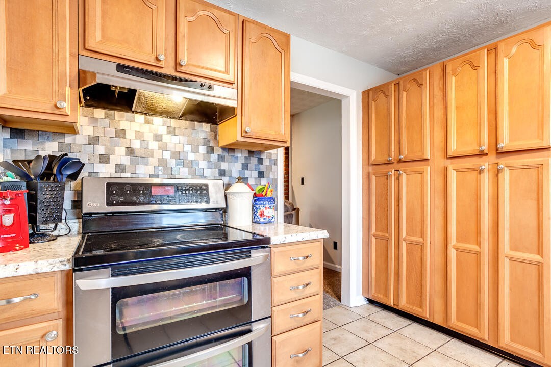 816 Tate Trotter Road Powell, TN 37849 - Photo 8 of 31 Gallery Image 8
