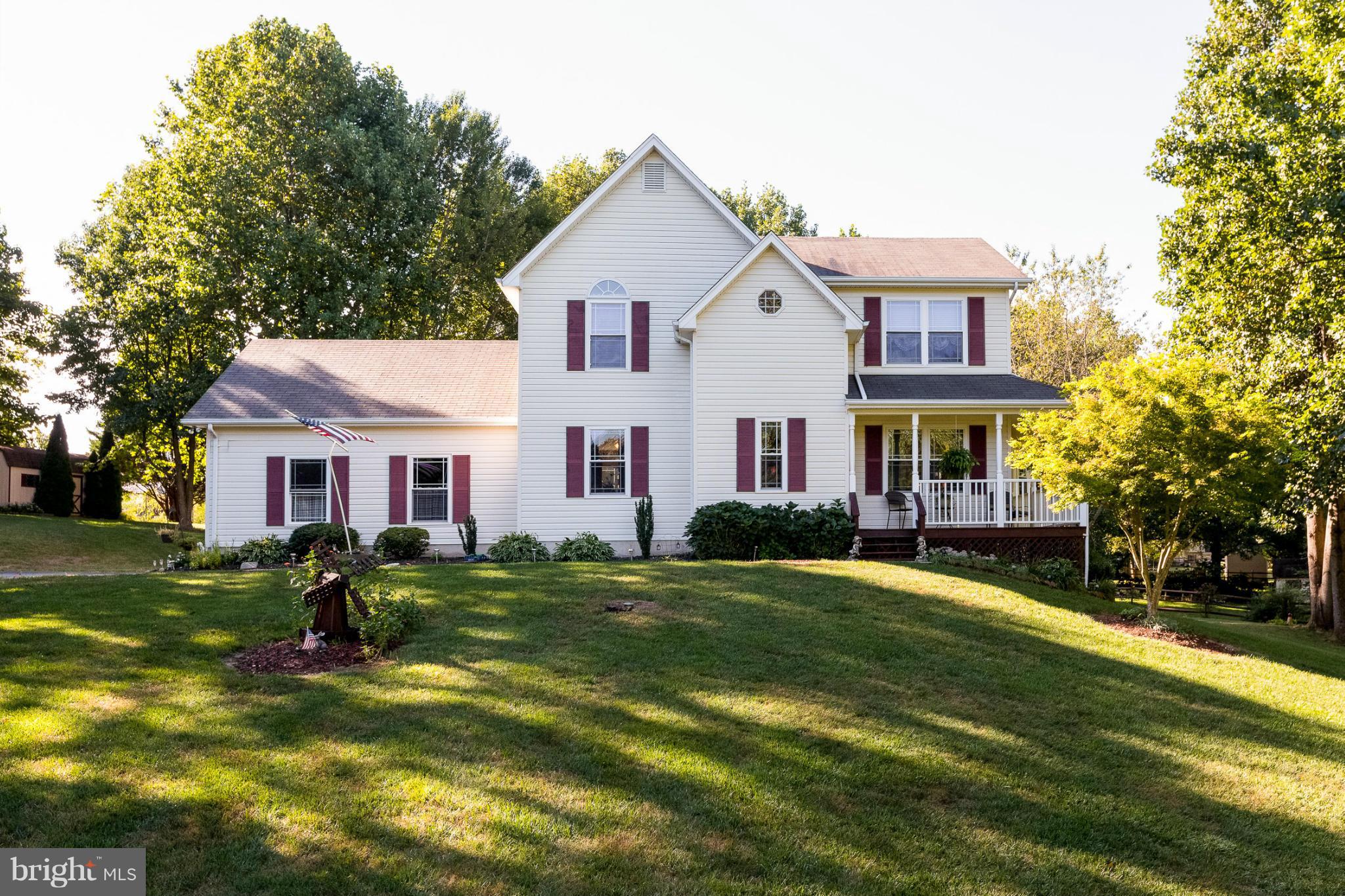 40 South View Drive Huntingtown, MD 20639 - Photo 1 of 30 Exterior (Front)