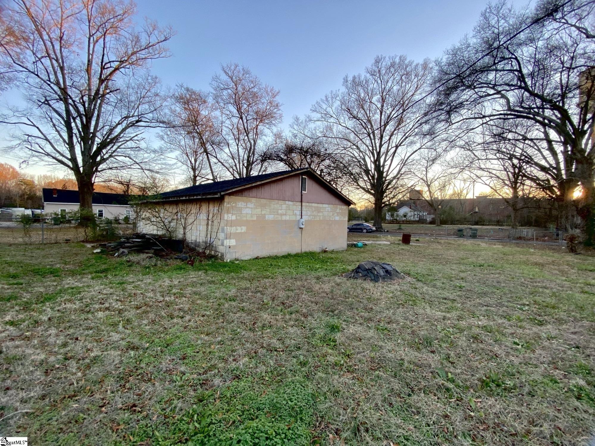236 Oak Street Lydia Clinton, SC 29325 - Photo 8 of 14 Gallery Image 8