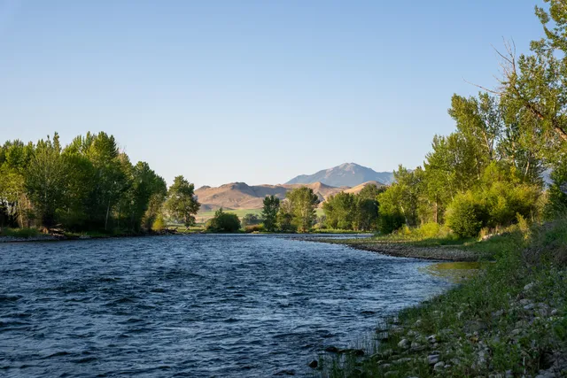 $1,400,000 | 400 Lagoon Lane, Challis, ID 83226