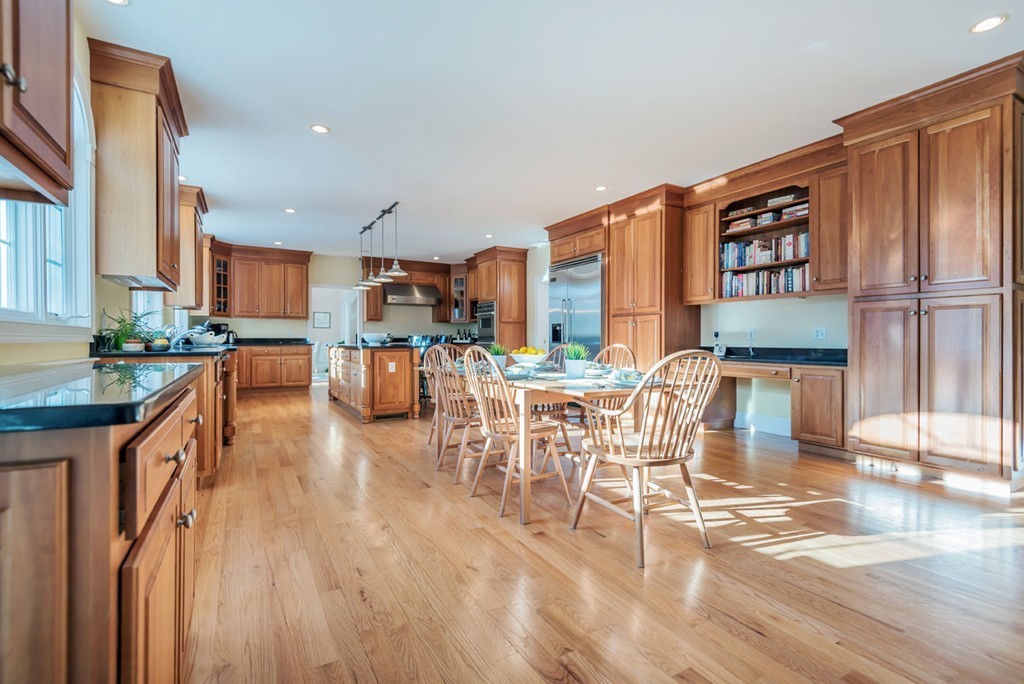 167 Highland Road Andover, MA 01810 - Photo 8 of 30