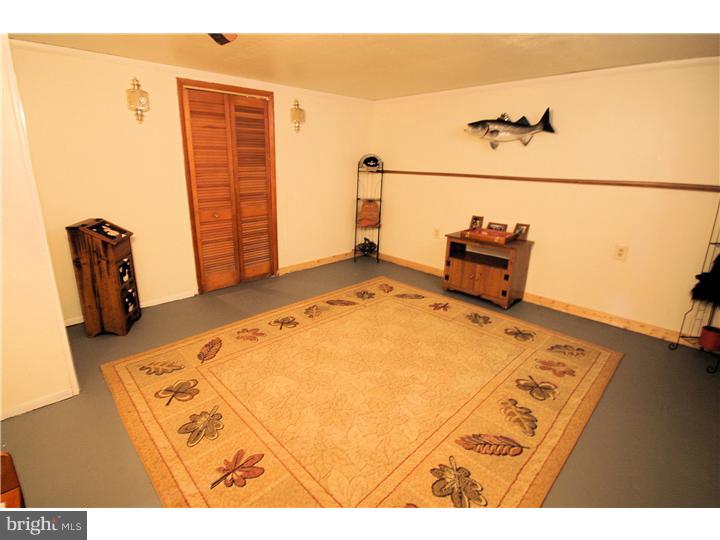 18 Cornwall Road New Castle, DE 19720 - Photo 7 of 14 Bonus Room