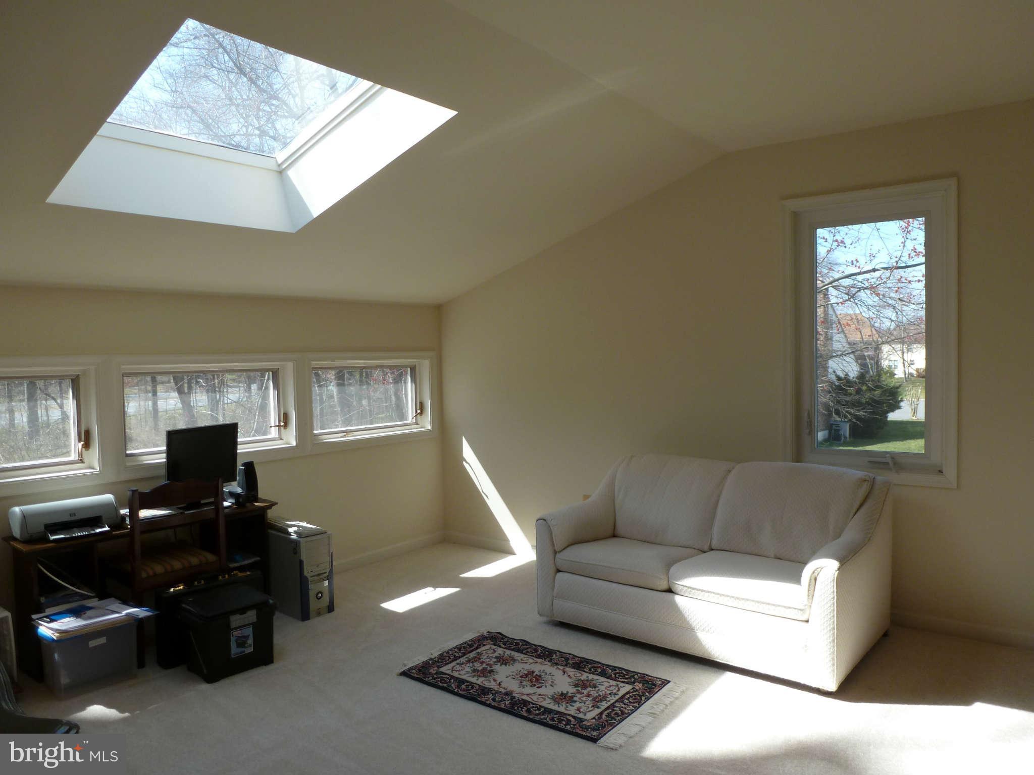15 Rutledge Court Sterling, VA 20165 - Photo 20 of 23 Interior (General)