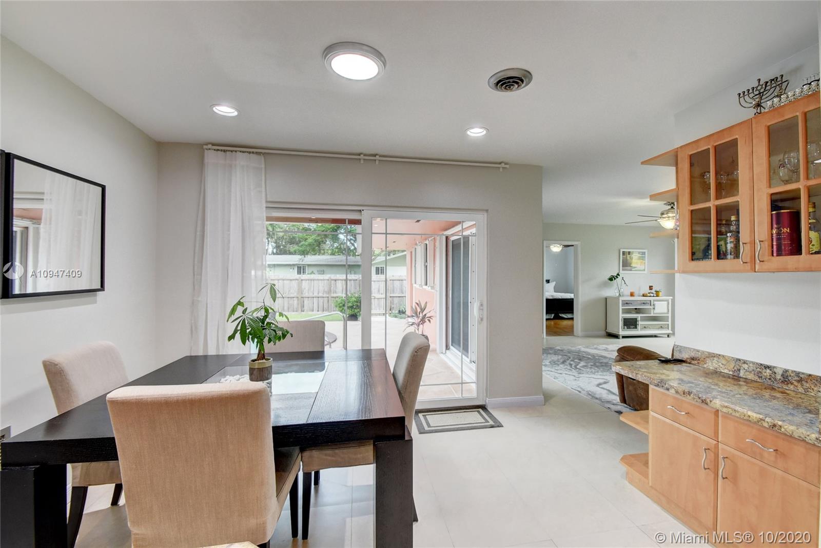 3501 West Park Road Hollywood, FL 33021 - Photo 13 of 31