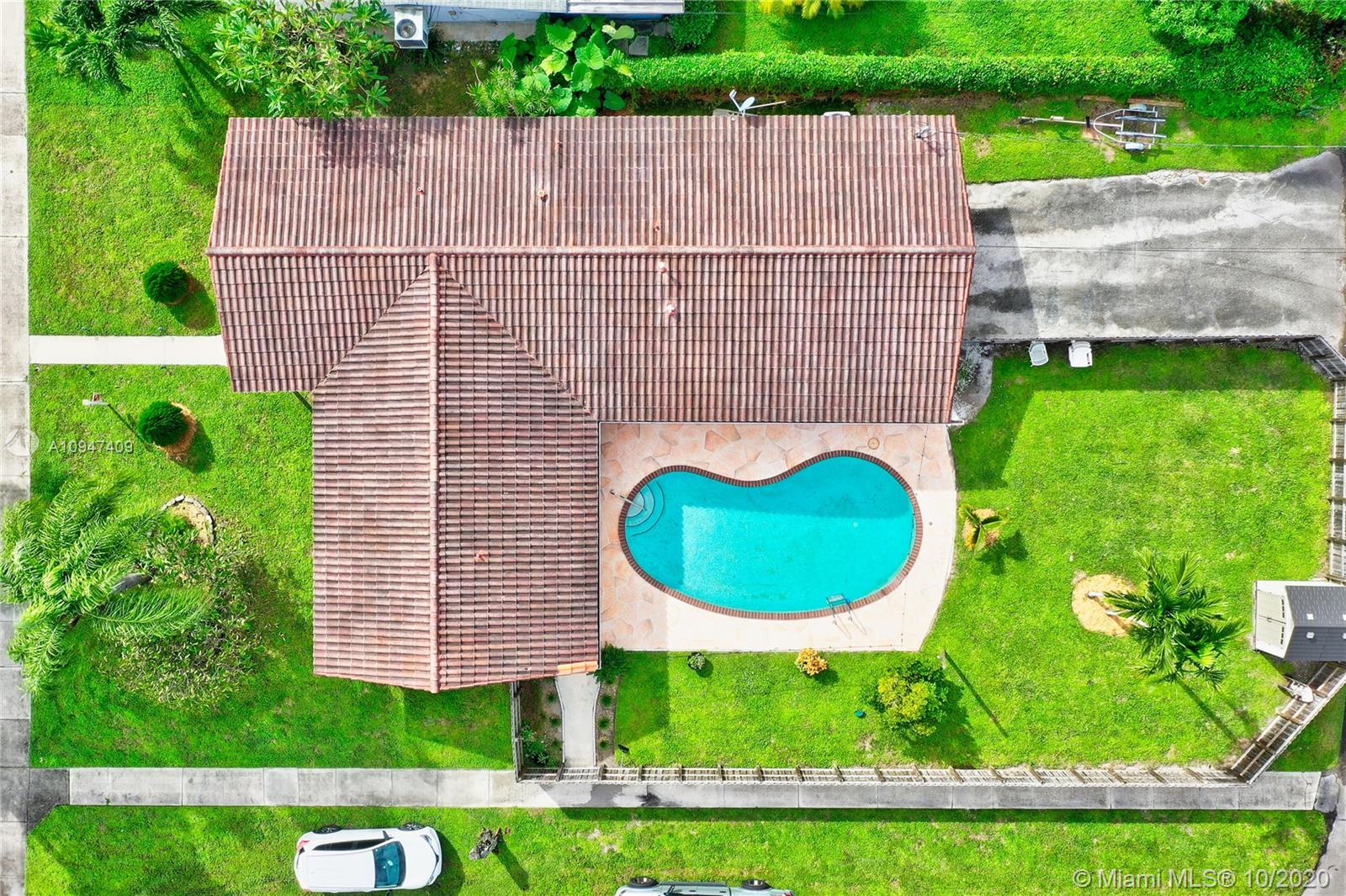 3501 West Park Road Hollywood, FL 33021 - Photo 3 of 31