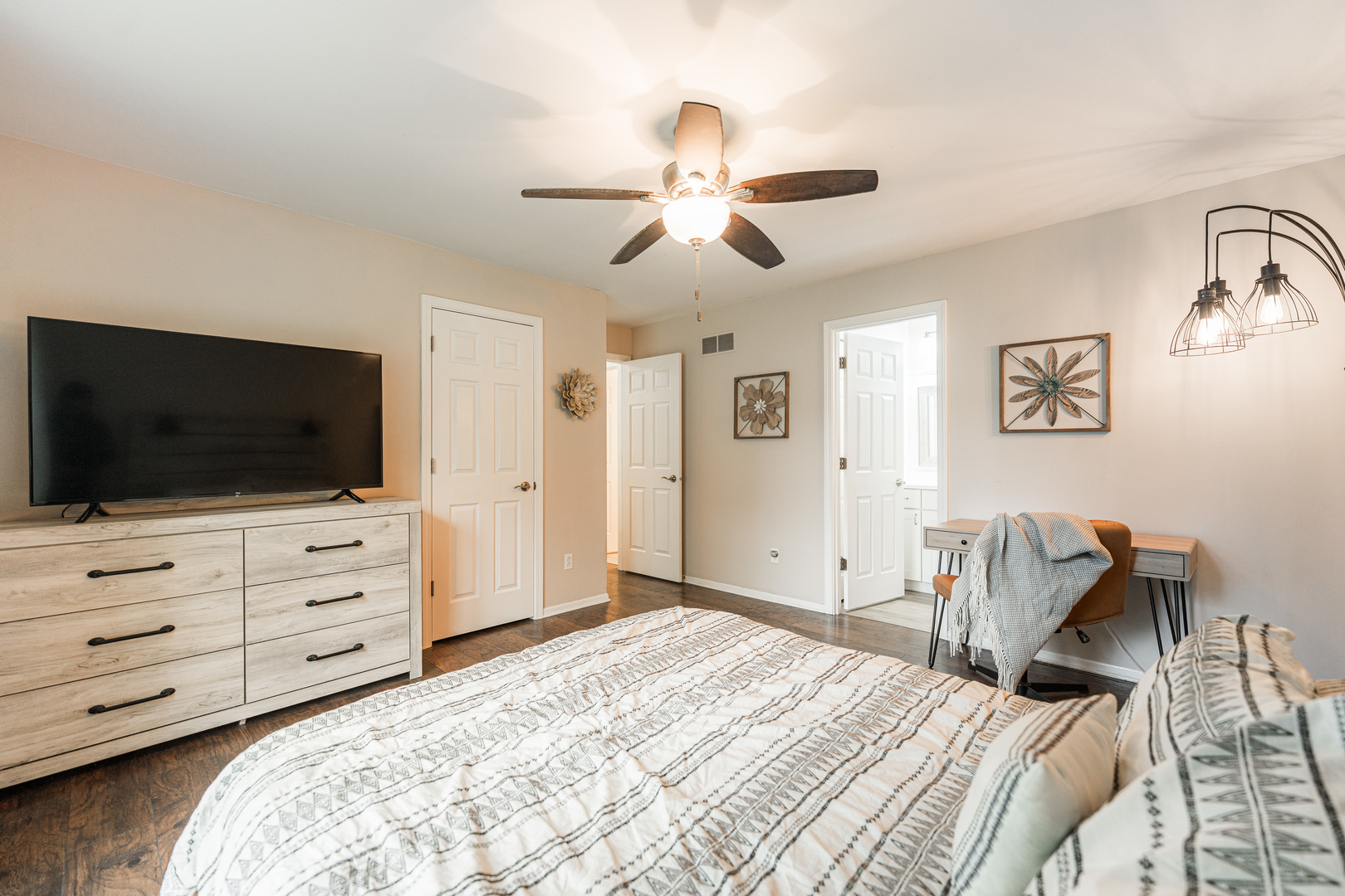 30 Beau Meade Road Oswego, IL 60543 - Photo 12 of 21 Gallery Image 12