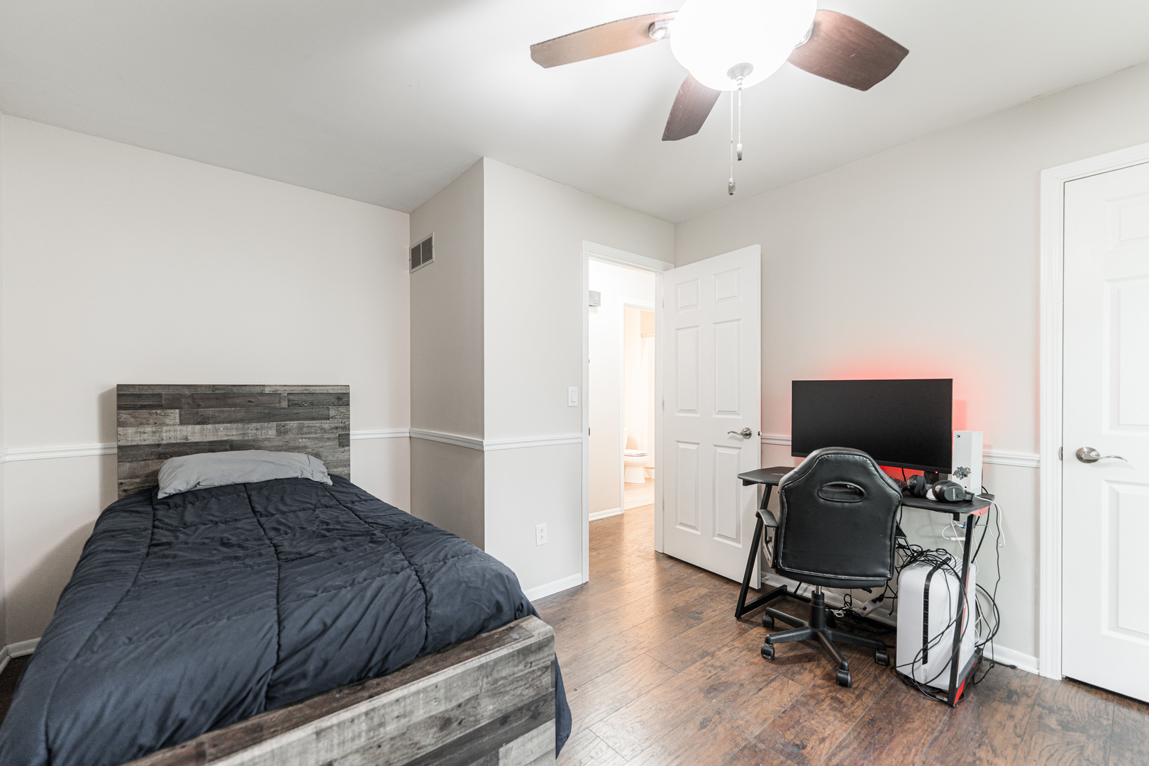 30 Beau Meade Road Oswego, IL 60543 - Photo 15 of 21 Gallery Image 15