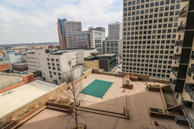 $142,500 | 66 9th Street East, Unit 1613, St. Paul, MN 55101