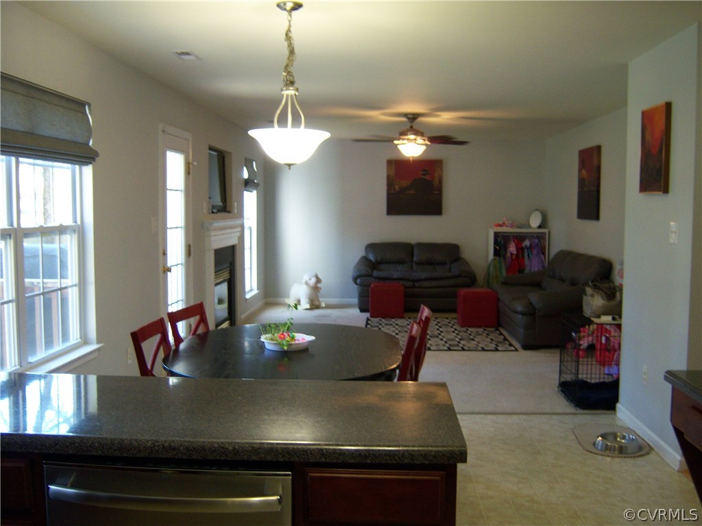 2115 Pemberton Road Henrico, VA 23238 - Photo 11 of 33 a living room with dining table
