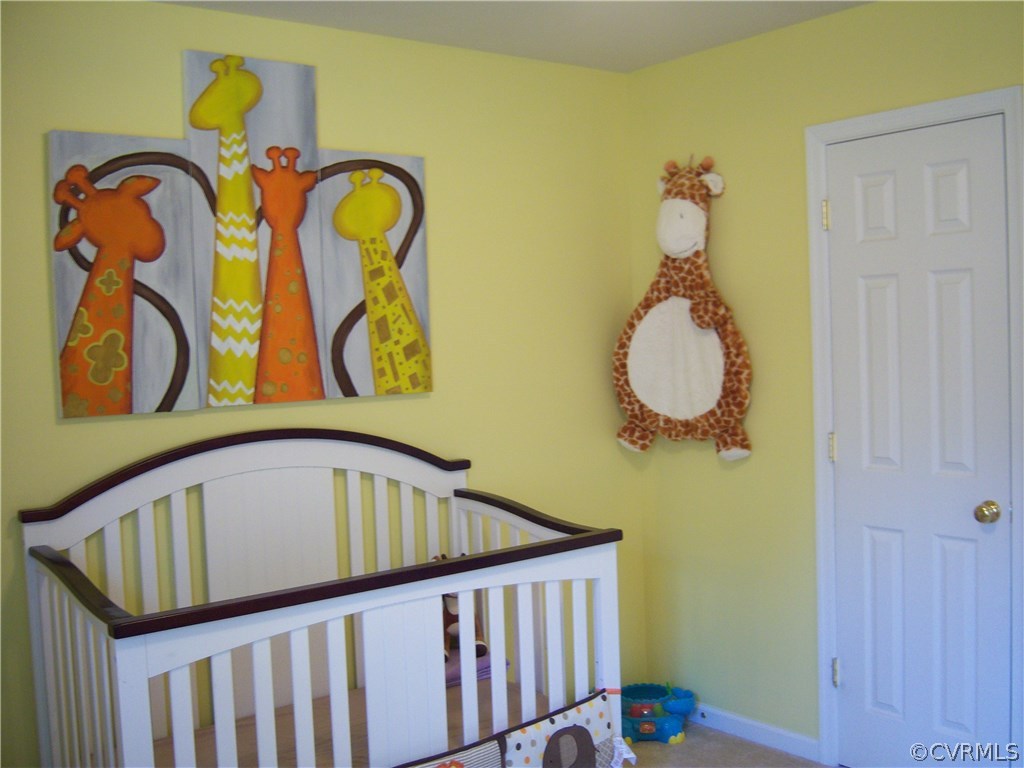 2115 Pemberton Road Henrico, VA 23238 - Photo 20 of 33 a bathroom with a tub