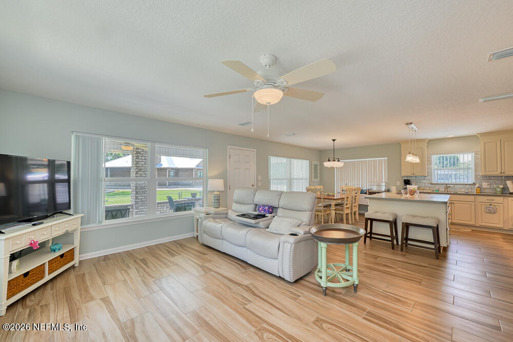 7837 Rusty Anchor Road St. Augustine, FL 32092 - Photo 18 of 41 Living Room - View 3