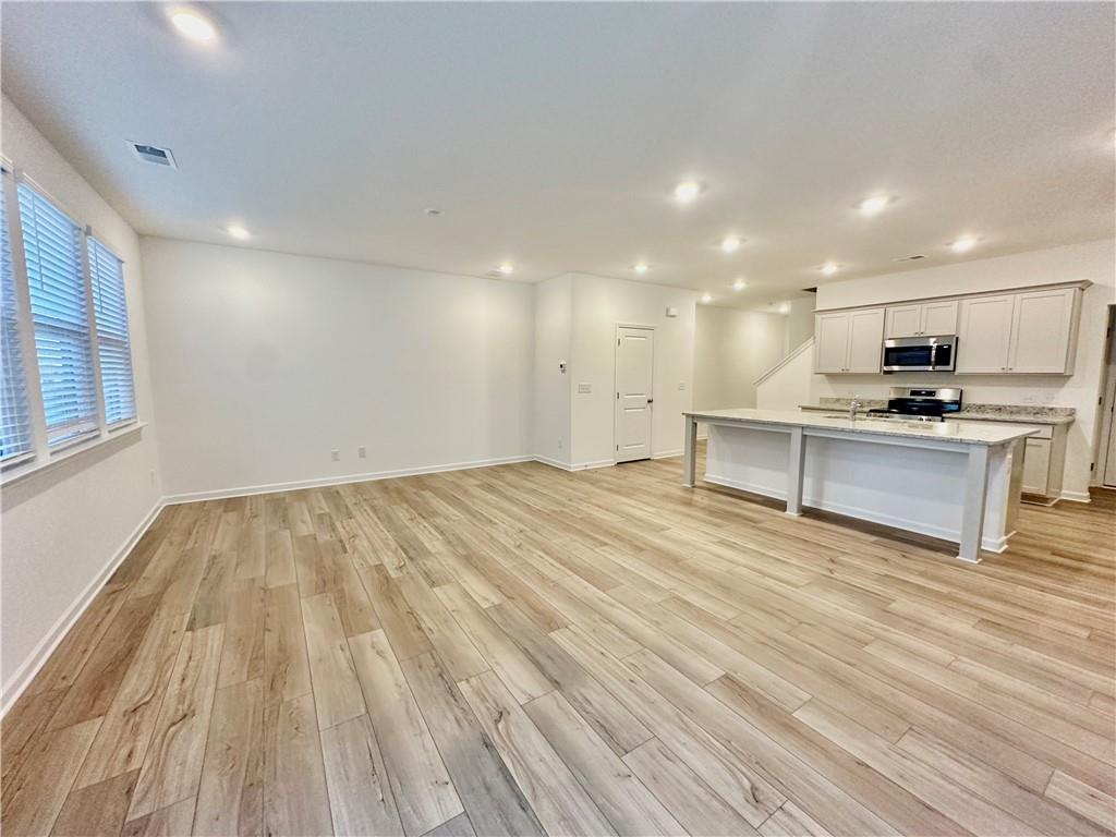 236 Vision Street Bethlehem, GA 30620 - Photo 4 of 23