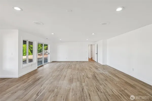 $1,375,000 | 2805 Chambers Bay Drive, Steilacoom, WA 98388