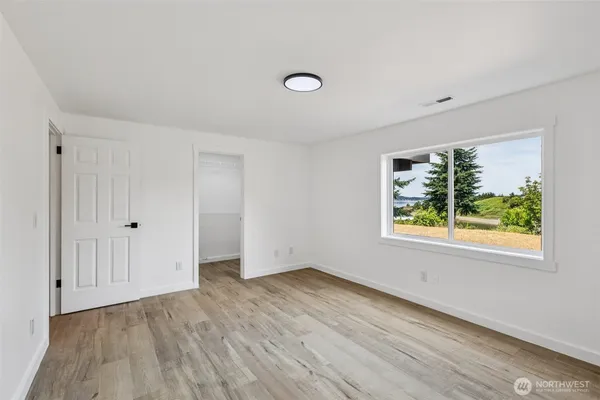 $1,375,000 | 2805 Chambers Bay Drive, Steilacoom, WA 98388