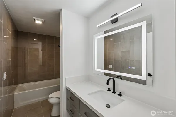 $1,375,000 | 2805 Chambers Bay Drive, Steilacoom, WA 98388