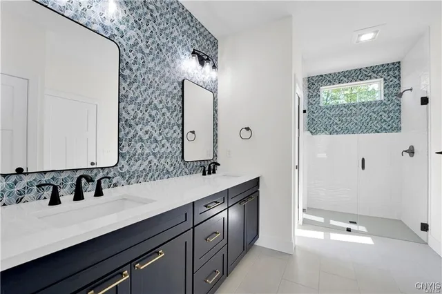 $595,000 | 84 Stoney Pond Way, Lysander, NY 13027