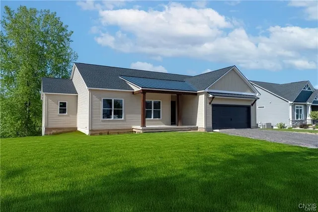 $595,000 | 84 Stoney Pond Way, Lysander, NY 13027