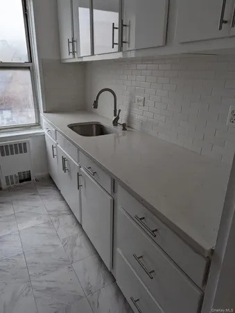 $550,000 | 42-25 80th Street, Unit 6F | Elmhurst