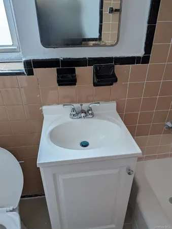 $550,000 | 42-25 80th Street, Unit 6F | Elmhurst