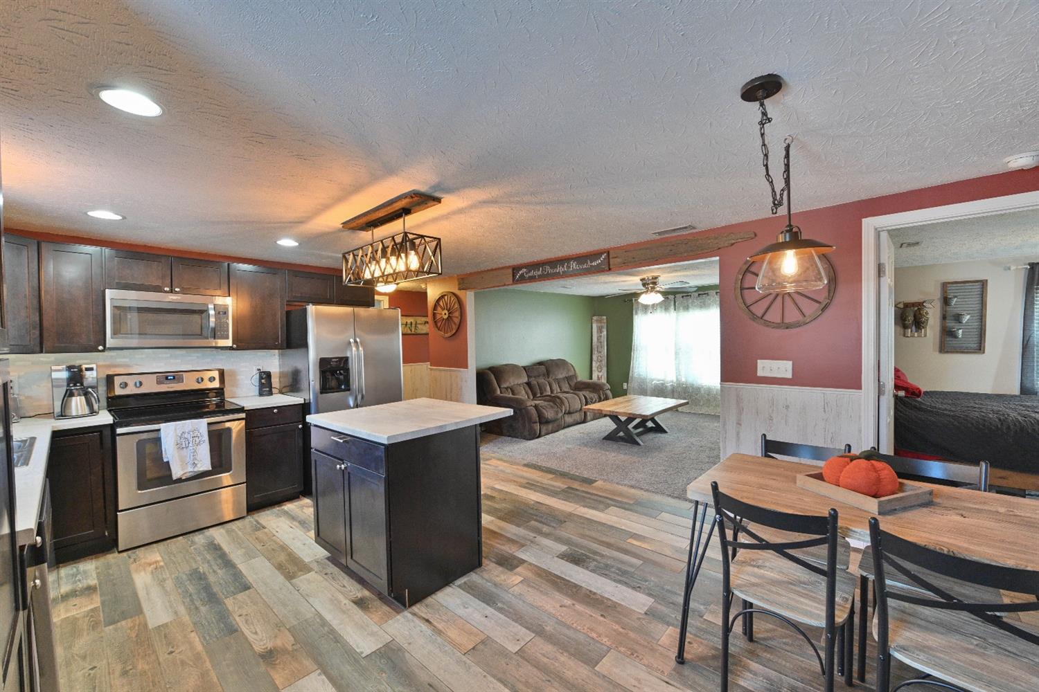 8390 State Rte 101 Sunman, IN 47041 - Photo 8 of 26