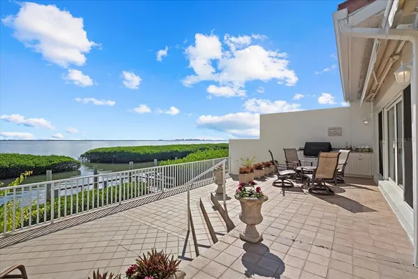 $11,500 | 2254 Harbour Ct Drive, Longboat Key, FL 34228