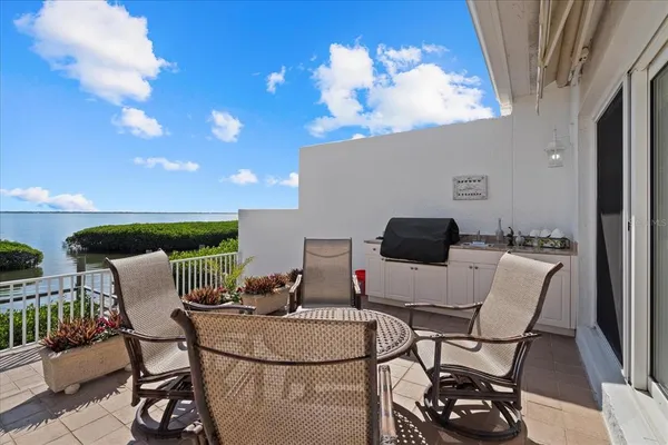 $11,500 | 2254 Harbour Ct Drive, Longboat Key, FL 34228