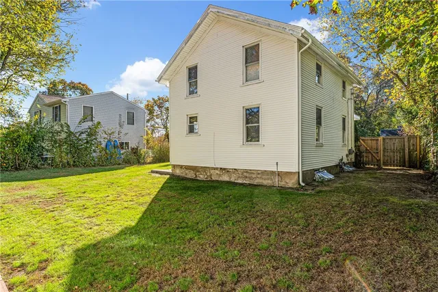 $3,150 | 34 Read Avenue, Barrington, RI 02806