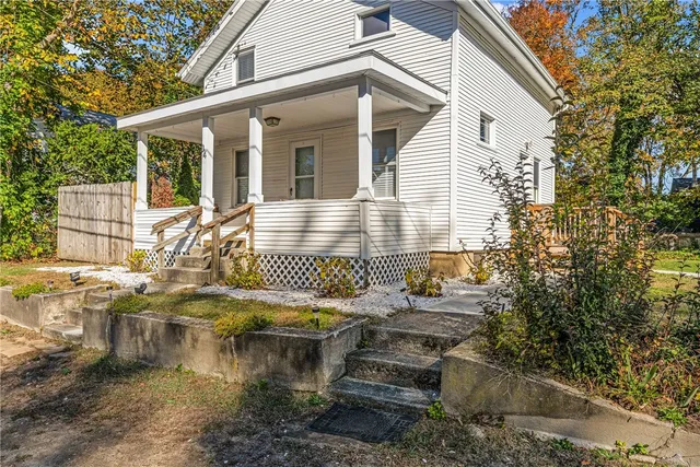 $3,150 | 34 Read Avenue, Barrington, RI 02806