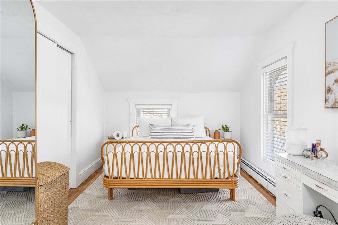 34 Read Avenue Barrington, RI 02806 - Photo 8 of 25