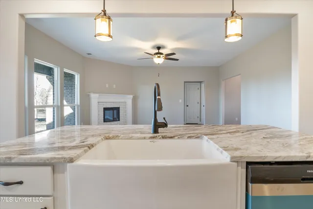 $339,900 | 1927 Sycamore Road, Coldwater, MS 38618